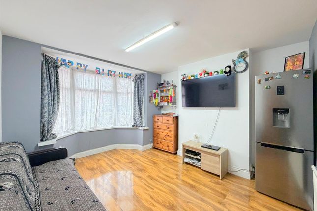 42, Gough Road, Leicester photo 2