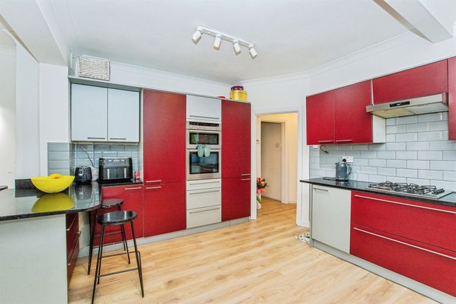 12, Queens Road, Wisbech photo 2
