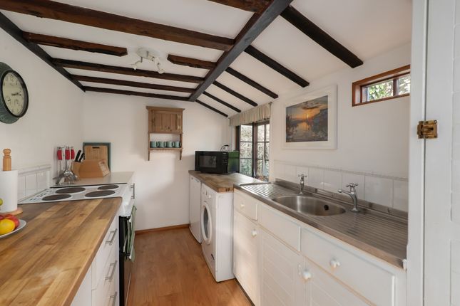 Swanfield Cottage, Whitstable photo 4
