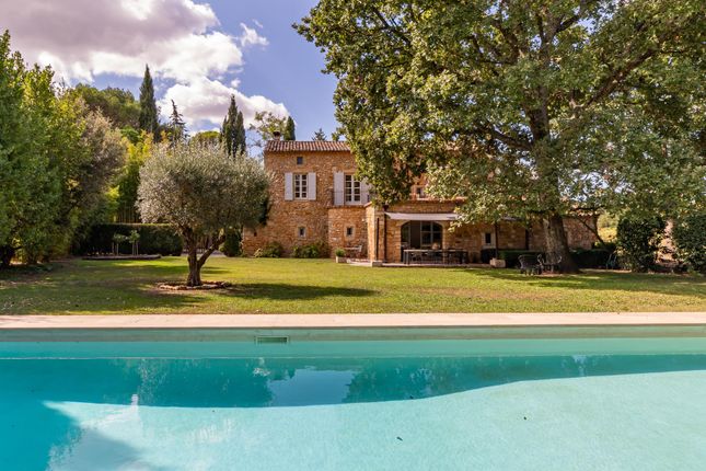 Thumbnail Farmhouse for sale in Uzes, Gard, Languedoc-Roussillon, France