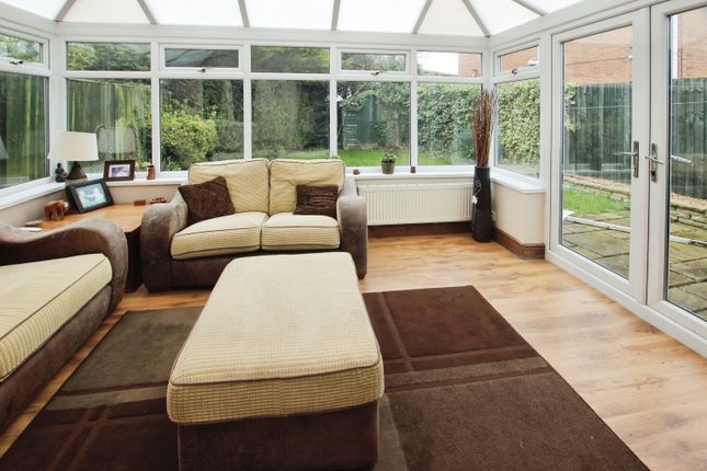 50, Manorwood Drive, Whiston photo 5