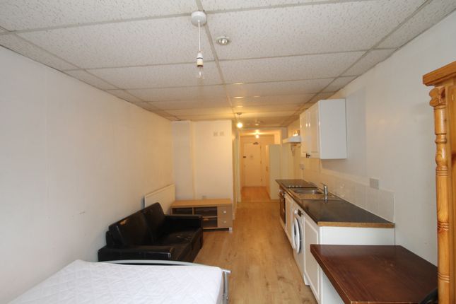 Studio 118, 1, Kember Street, Islington photo 3