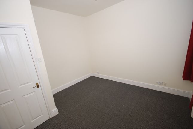 Flat to rent in 2 Albany Terrace, Leamington Spa, Warwickshire