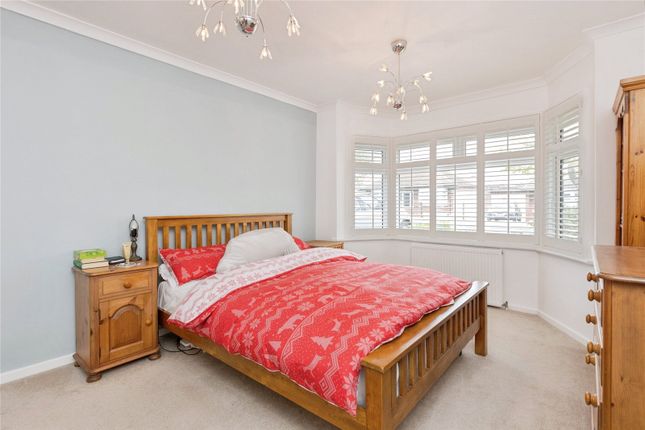 152, Avalon Road, Orpington photo 4