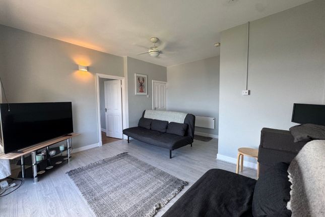 Flat 1, Water Street, New Quay photo 4
