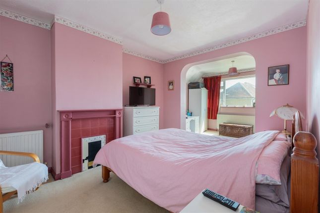 Semi-detached house for sale in Cookham Road, Maidenhead