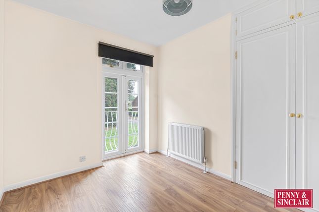 Terraced house to rent in Cunliffe Close, Oxford