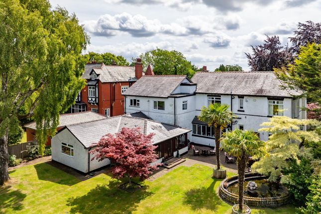 6 Ringley Roads-15.Jpg