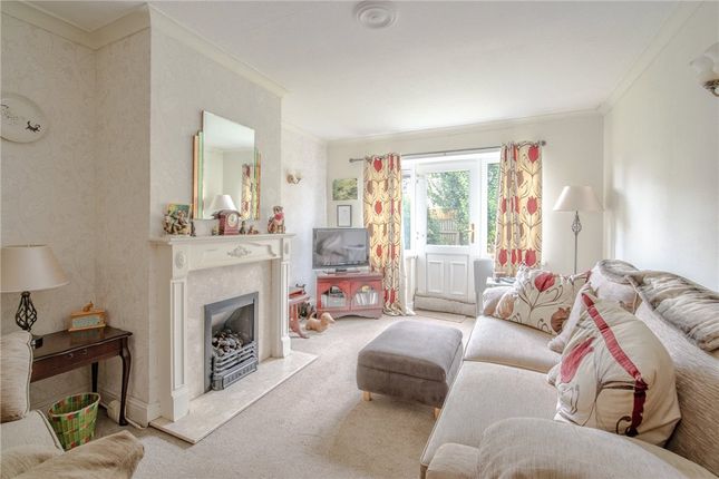 8, Cliffe Lane West, Shipley photo 3