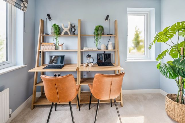 Space For Family Dinner Or Use As A Study