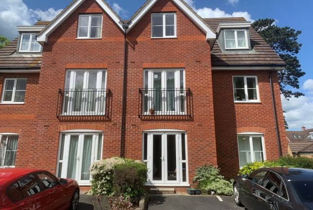 Flat for sale in Daneholme Close, Daventry, Northamptonshire