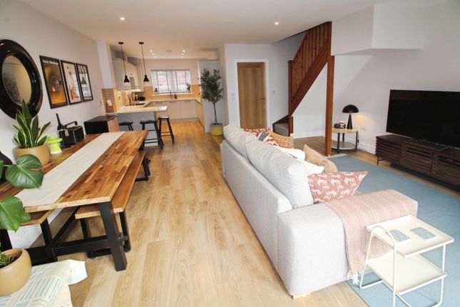 20, Eagle Drive, Grimsby photo 4