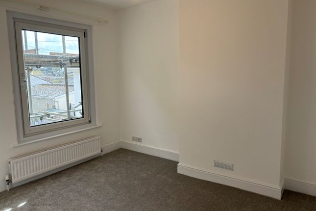 Terraced house to rent in Deer Park Road, Newton Abbot