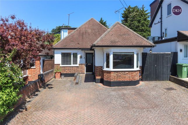Thumbnail Detached house for sale in Rosecroft Drive, Watford, Hertfordshire