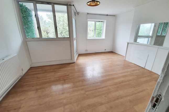 Maisonette to rent in Tinsley Road, London