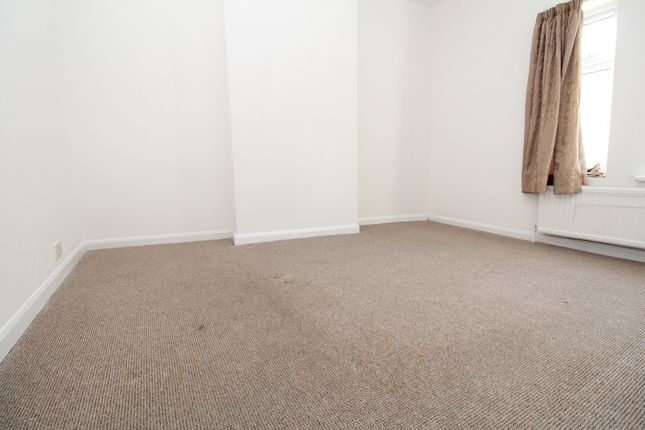 113a, Plumstead High Street, London photo 5