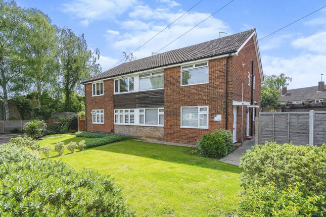 2 bed maisonette for sale in Stains Close, Cheshunt EN8
