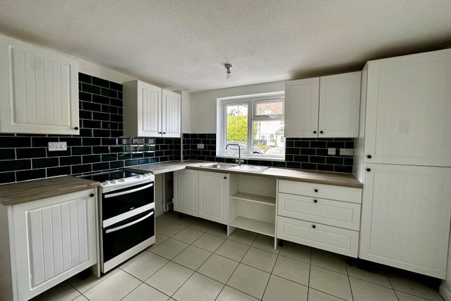 3, Pippin Row, Calne photo 2
