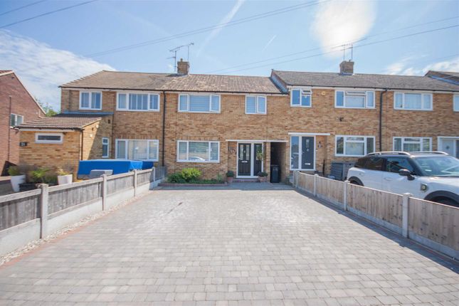 3-bed house on 23, Sycamore Way, Chelmsford, £395,000