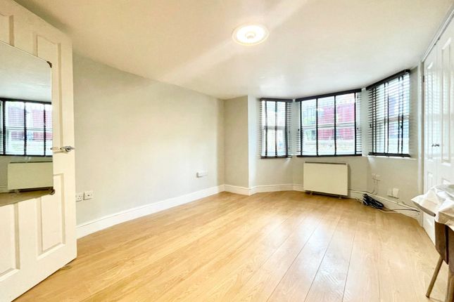 Flat D, 38, Milman Road, Reading photo 2