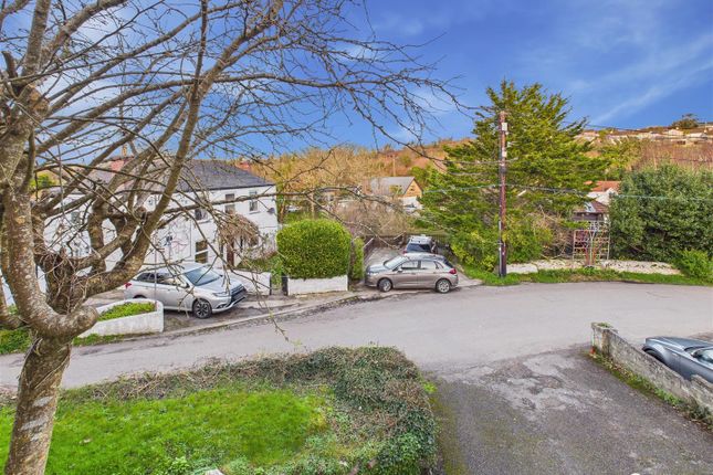 11, Grist Lane, Hayle photo 3