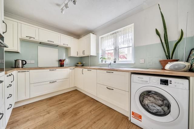 Gloucester Court Mews, Witney photo 2