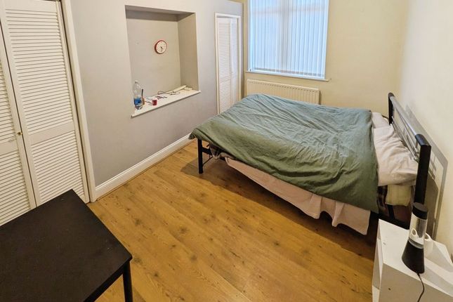 3, Park Terrace, Newcastle Upon Tyne photo 4