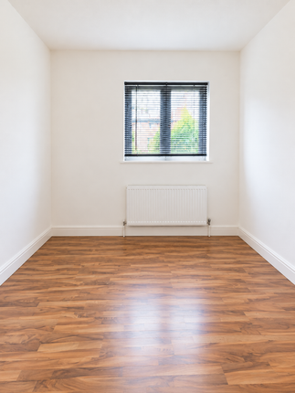 Flat 7,, 276c St James Road, London photo 5
