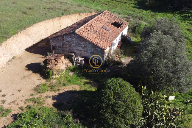 Farmhouse for sale in 7630-174 Odemira, Portugal