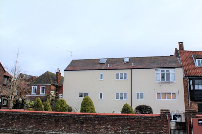 Flat for sale in Riverside Court, South Quay, King's Lynn
