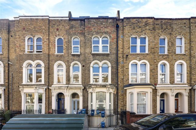 Flat for sale in Dunlace Road, Clapton, London