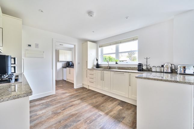 5, Walters Way, Penzance photo 4