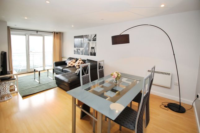 708, Imperial Point, Salford photo 5