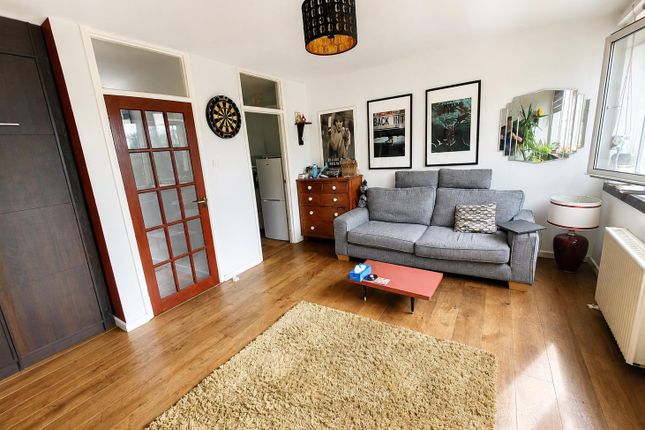 Flat 17, Quarry House, Quarry Hill, St. Leonards-On-Sea photo 2