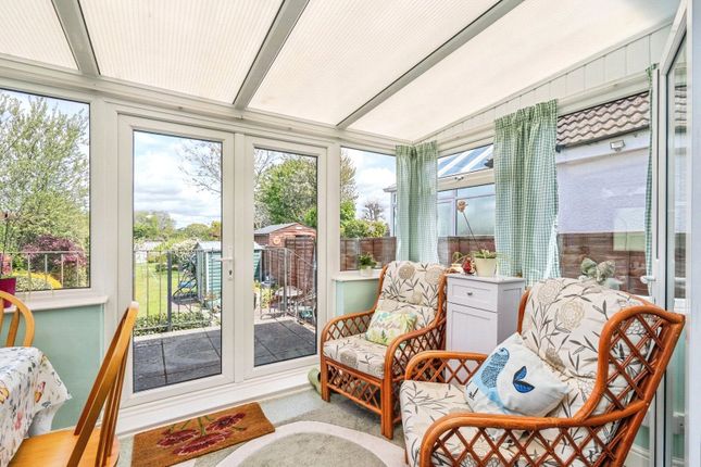 27, Frances Road, Waterlooville photo 4