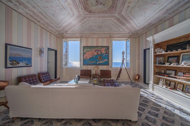 Apartment for sale in Genova, Liguria, Italy