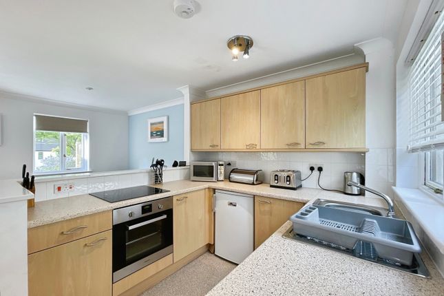 39, Pendra Loweth, Falmouth photo 4
