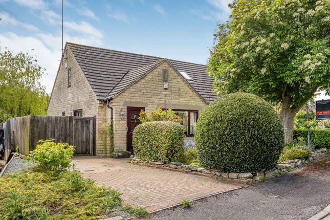 3-bed house on 5, Hammond Drive, Cheltenham, £350,000