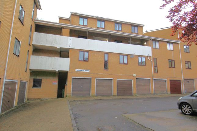 Thumbnail Flat for sale in Frogmore, Fareham, Hampshire