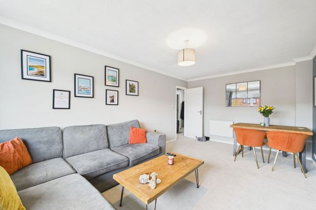 Queensmead,Flat 7, Franklin Road, Worthing photo 3