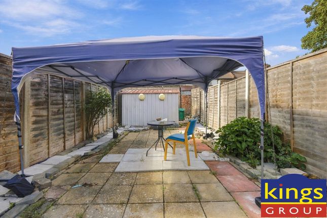 83, Raynham Avenue, London photo 4