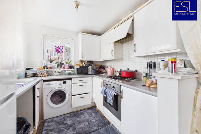 29, Thackhall Street, Coventry photo 4