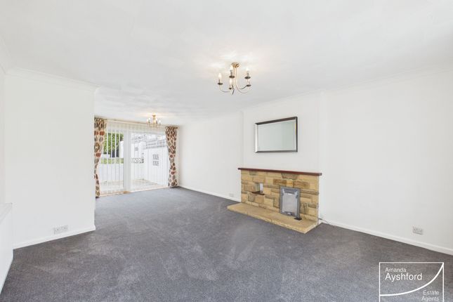 34 Broadley Drive, Torquay photo 4