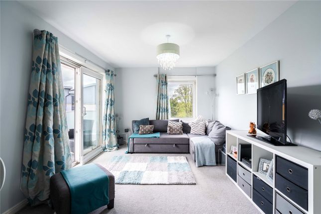 11, Barnton Court, Edinburgh photo 2