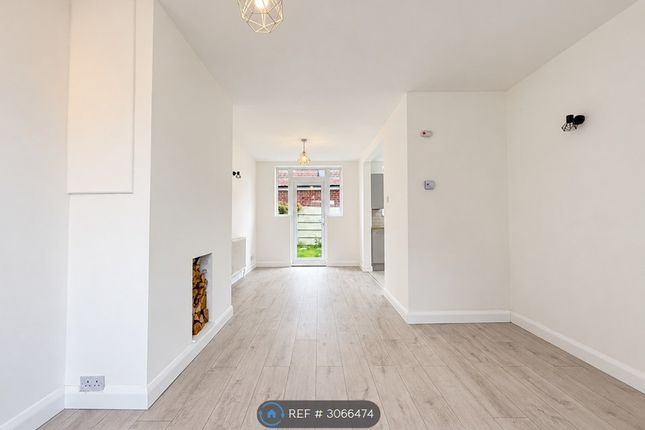 Manchester Road, Audenshaw, Manchester photo 4