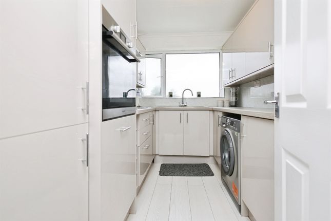 92, Manor House Lane, Birmingham photo 2