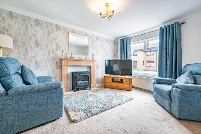 10 Langlea Court, Cambuslang, Glasgow photo 4
