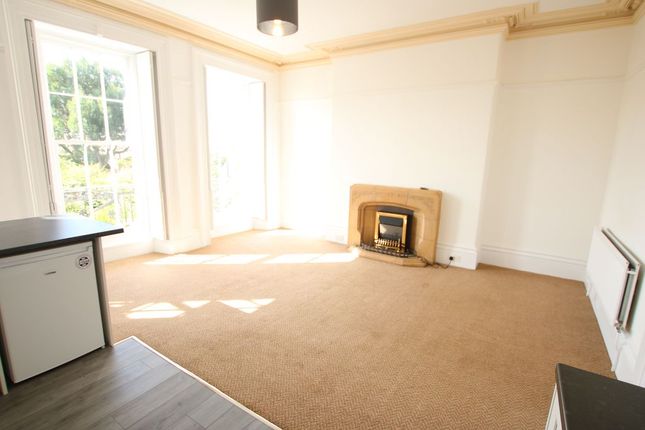 Flat 3,, 3 Osborne Terrace, Isle Of Man photo 3