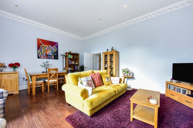 18 Loxley Court, Sheffield photo 4