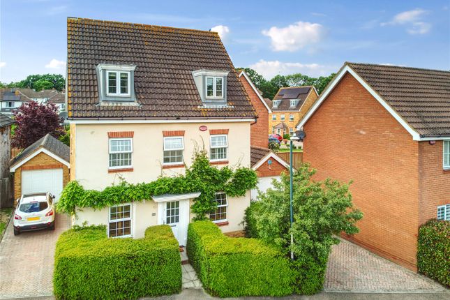 Thumbnail Detached house for sale in Beech Avenue, Swanley, Kent